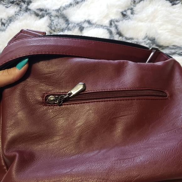 Purse - Picture 2 of 4